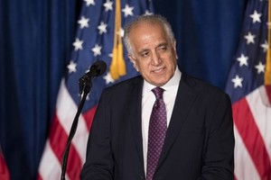 美國政府阿富汗和解事務特別代表扎爾梅‧哈利勒扎德在會談後表示，雙方會談取得重大進展。（圖源：AFP）