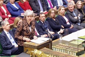 英國首相特蕾莎‧梅在國會講話。（圖源：AFP）