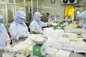 西貢農業總公司生產平抑物價的加工食品。
