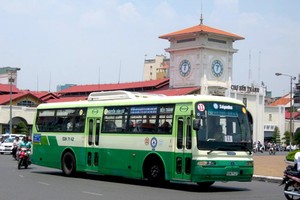 巴士廣告無人問津是因為巴士廣告市場尚欠吸引力，以及巴士廣告費較高。（圖源：互聯網）