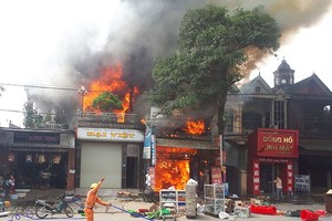 火警現場。（圖源：陳鋒）