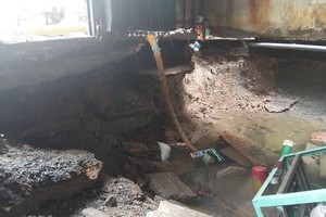 供水管破裂事故修復後現場。（圖源：Vietnamnet）