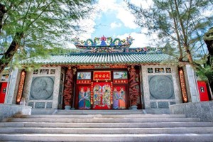 重建後的朱洋天后古廟十分壯觀。