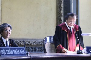 審判長當庭宣告離婚判決。（圖源：福巡）