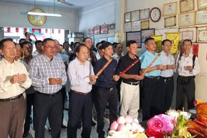 羅氏大宗祠全體理監事和宗親參加春季祭祖儀式。