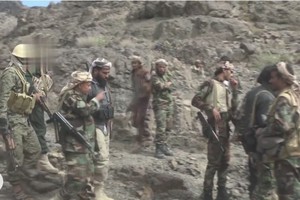 也門政府軍打死 80 胡塞武裝人員。（圖源：視頻截圖）