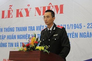 新聞與傳播部監察署監察長鄧英俊。（圖源：水妙）