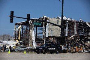 廠房嚴重受損。（圖源：AP）