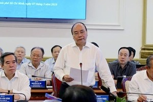 阮春福總理在會議上致詞。（圖源：黃雄）