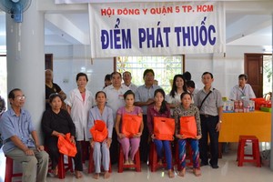 第五郡東醫會為檳椥省貧民施醫贈藥。