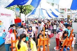 “2019年富美興迎向少兒日”將給小朋友們帶來無窮的快樂和受益。圖為上屆“迎向少兒日”活動場面一瞥。（圖源：H.Hải）