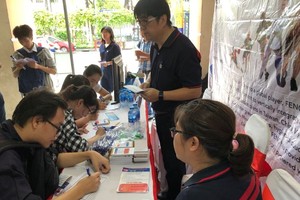 市師範大學人才招聘會每年都吸引 許多越華大學生應徵。