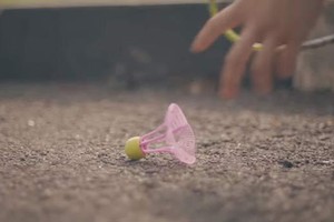 塑料材質的戶外羽毛球。（圖源：互聯網）