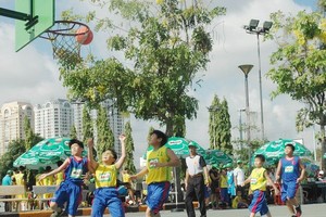 讓孩子參與有益身心的體育活動。