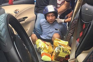 販毒頭目王國泰人贓並獲。