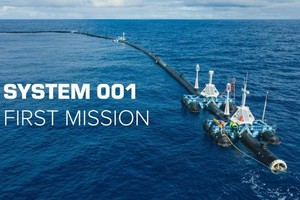 經過多年研發，史萊特發明了名為“System001”的“海洋吸塵器”。（圖源：互聯網）