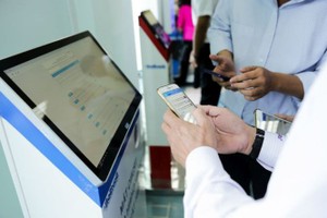 第一郡試行推廣網上行政手續。（示意圖源：互聯網）