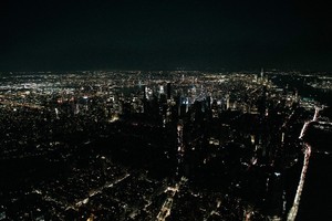 曼哈頓大部分地區停電。（圖源：互聯網）