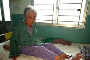 辛嬌正在安平醫院接受醫治。