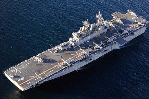 美國海軍“拳師號”軍艦。（圖源：互聯網）