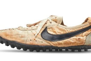  Nike「月球鞋」。（圖源：互聯網）