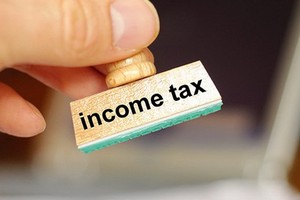 擬給納稅者調升撫養親屬扣除額