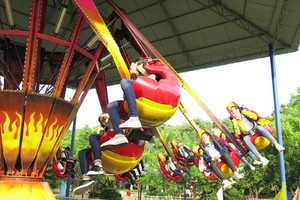 體驗強烈刺激遊戲。（圖源：互聯網）