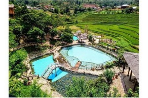 安沛夢幻般的站奏溫泉