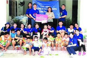 中國建設銀行本市分行中秋送暖