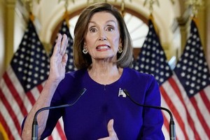 美國國會眾議院議長佩洛西當地時間24日在國會宣佈，眾議院正式開啟針對現任美國總統特朗普的彈劾調查。 （圖源：路透社）
