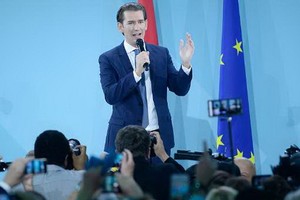 當地時間9月29日，奧地利人民黨領袖庫爾茨及其支持者慶祝勝利。（圖源：互聯網）