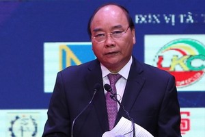 政府總理阮春福在紀念儀式上致詞。（圖源：越通社）