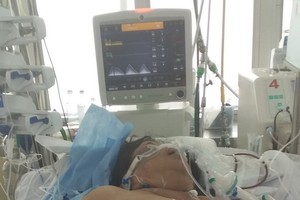 黃玉燕還在大水鑊醫院急救室接受治療。