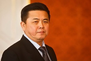 朝鮮前國家領導人金正日同父異母的弟弟、朝鮮駐捷克大使金平日。（圖源：MAFRA）