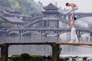 “雜技王子”精彩表演組圖。