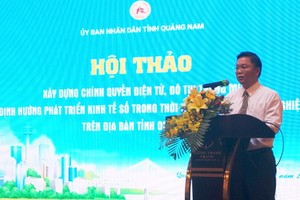 廣南省人委會副主席黎智清在研討會上發言。（圖源：海燕）