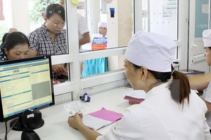 市人委會表示，今年初數月，衛生廳與市社保機關配合指導診治病單位嚴格落實《醫保法》、確保病人診治病權益的規定，旨在有效管理醫保基金。（示意圖源：田升）