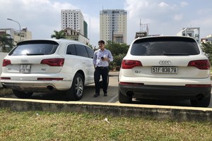 右邊奧迪 Q7 車子被懷疑偽造登檢證。（圖源：CTV）