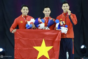 阮越英-阮制清-王懷恩奪得健美操團體賽金牌。（圖源：越快訊）