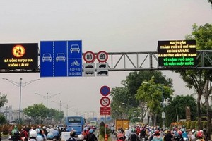 交通堵塞是導致空氣污染的起因之一。