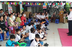 “人生新頁-為孩子創造未來”活動輔助不少家境困難的孩子擁有證件。