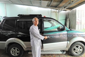 阮文幸的免費載送車。