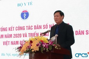 衛生部副部長杜春宣在會議上發言。（圖源：衛生部）