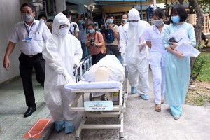 新型肺炎防控應急演習現場一瞥。（圖源：緣潘）