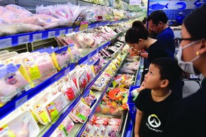 加強檢查市面上的家畜家禽肉類來源。