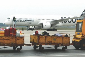 機場的行李牽引車。（圖源：互聯網）