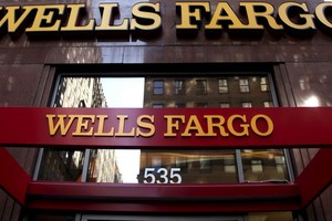 富國銀行同意支付 30 億美元和解費用，以解決其面臨的刑事及民事訴訟。 