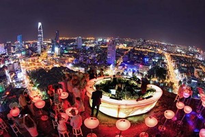 胡志明市夜景一瞥。（圖源：互聯網）