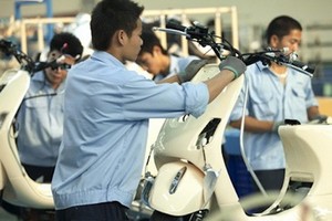 歐洲企業在越南生產摩托車。