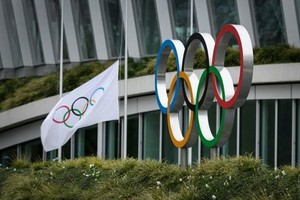 國際奧委會(IOC)22日公佈新方針稱，將與東京奧運組委會、東京都政府、日本政府就包括原定7月24日開幕的東京奧運延期等方案進行探討。（圖源：互聯網）